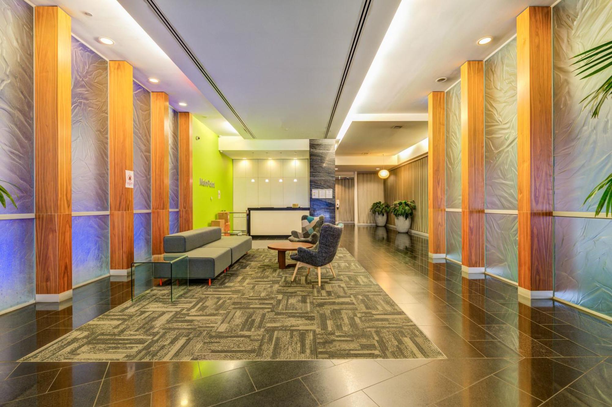 Mega Style Apartments Mainpoint Melbourne Bagian luar foto