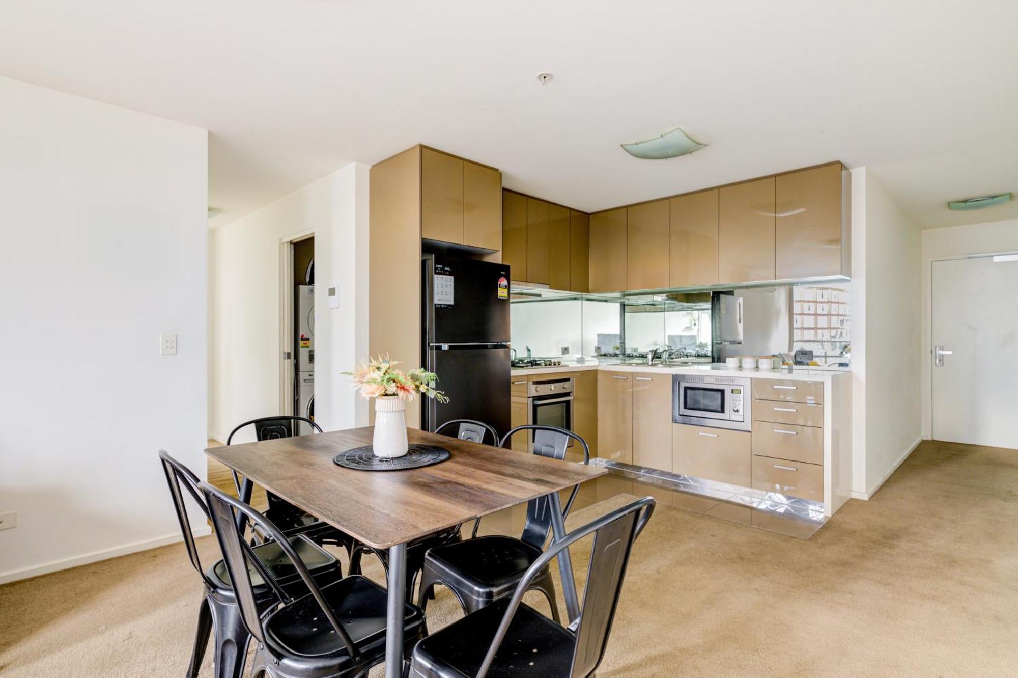 Mega Style Apartments Mainpoint Melbourne Ruang foto