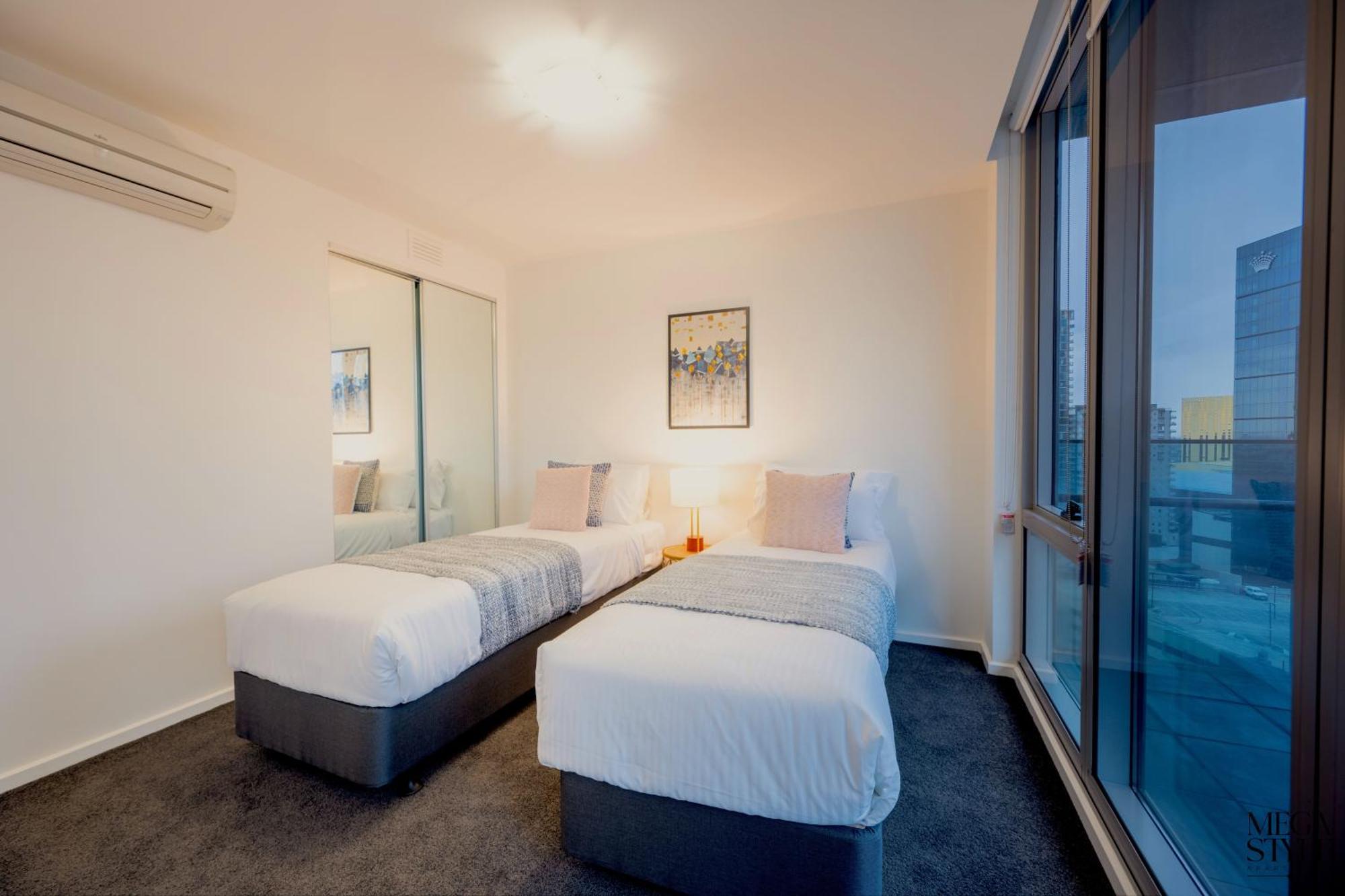 Mega Style Apartments Mainpoint Melbourne Ruang foto