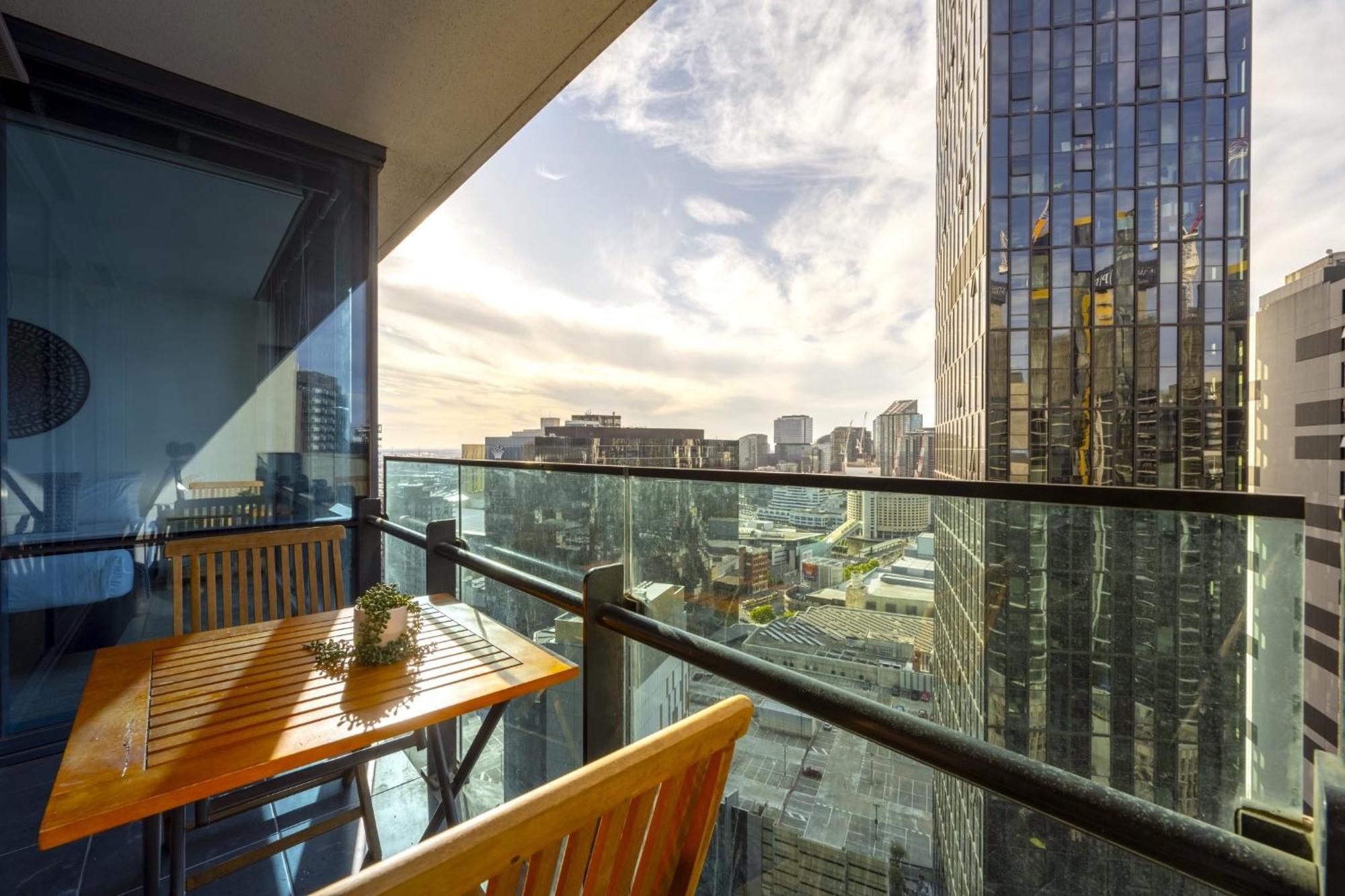 Mega Style Apartments Mainpoint Melbourne Ruang foto